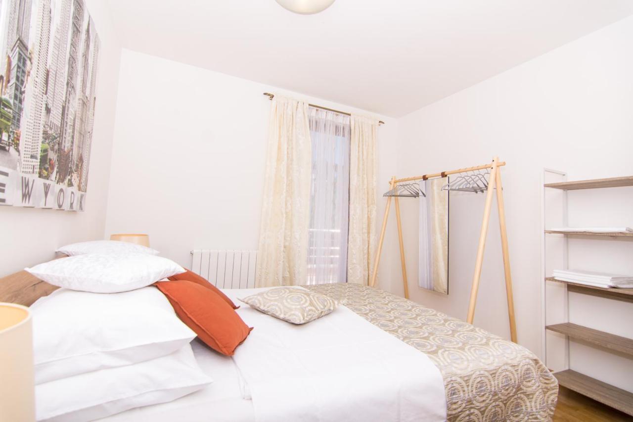 Gallery Luxury Suites & Rooms-Only Adults Spalato Esterno foto