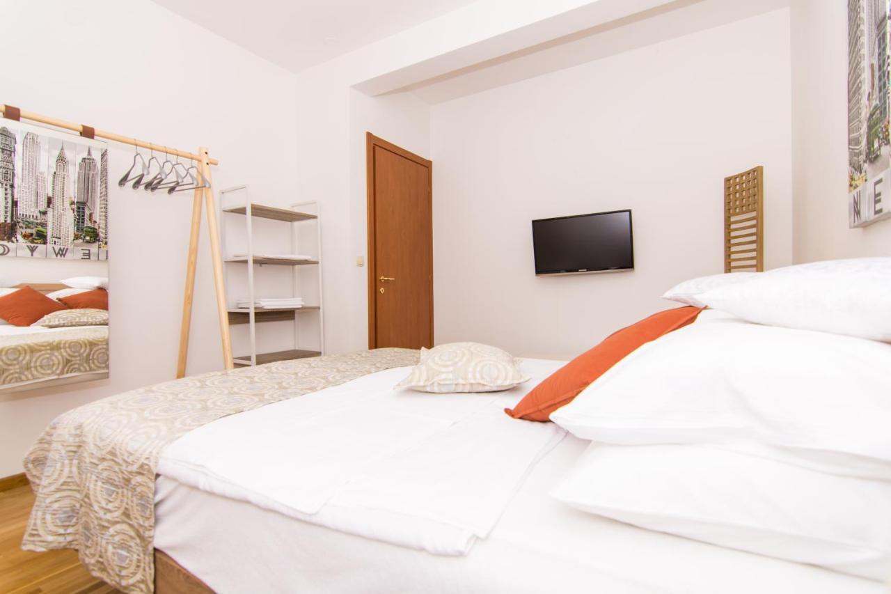 Gallery Luxury Suites & Rooms-Only Adults Spalato Esterno foto